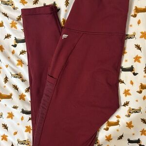 Maroon Active Leggings